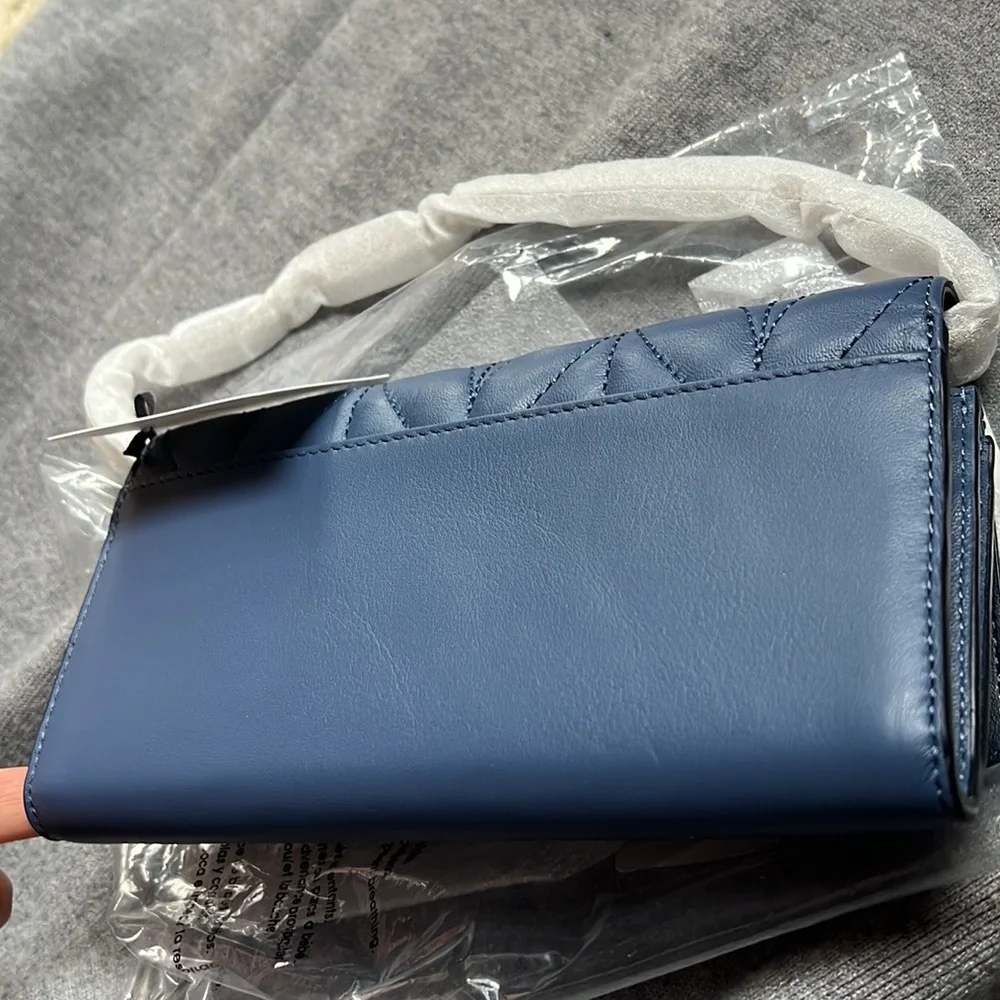 Brand New Kate Spade briar lane phone wallet bag